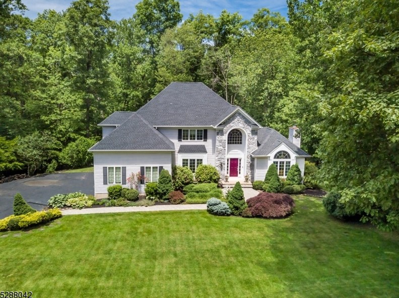 57 Heritage Ct, Dover, NJ 07869-3534