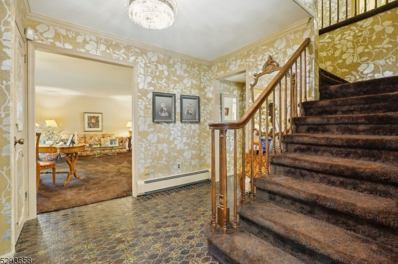 79 Skylark Rd, Springfield, NJ 07081