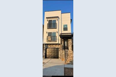 132 Port Ave, Elizabeth, NJ 07206 - Photo 1