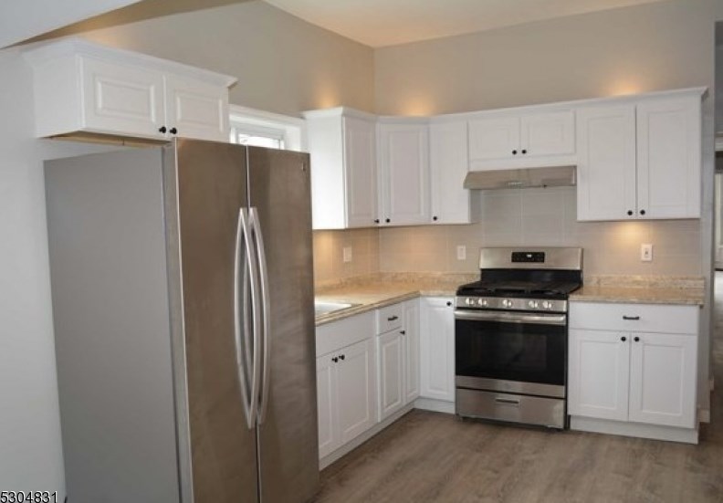 130 Chestnut St #2, Kearny, NJ 07032