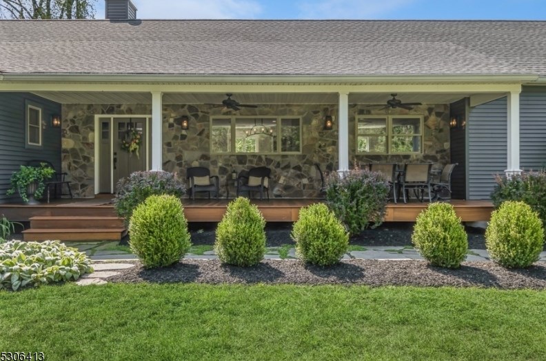 215 Hickory Corner Rd, Milford, NJ 08848