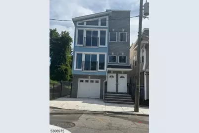 234 Leslie Street, Newark, NJ 07112 - Photo 1