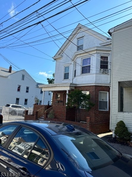 240 7th St, Paterson, NJ 07508-2029
