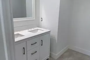 301 Chilton, Elizabeth, NJ 07208 - Photo 6