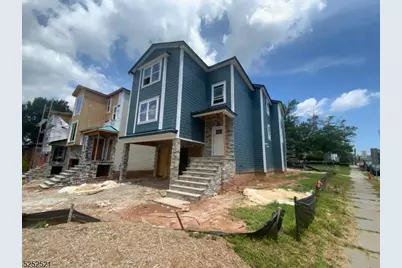 301 Chilton, Elizabeth, NJ 07208 - Photo 4