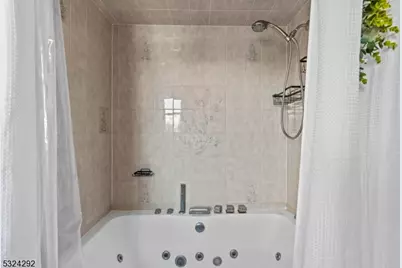 15 Parkhurst Pl, Verona, NJ 07044 - Photo 32