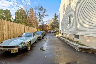 15 Parkhurst Pl, Verona, NJ 07044 - Photo 40