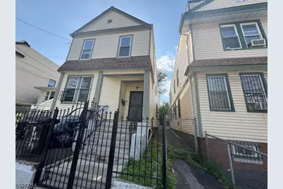 85 Smith Street, Newark, NJ 07106 - Photo 12