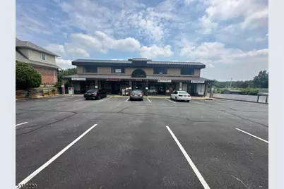 886 Belmont Ave, North Haledon, NJ 07508 - Photo 1