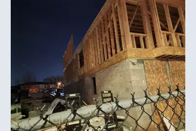 28-30 Garibaldi Ave, Newark, NJ 07114 - Photo 2