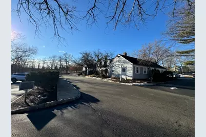 19 E Main St, Mendham, NJ 07945 - Photo 12