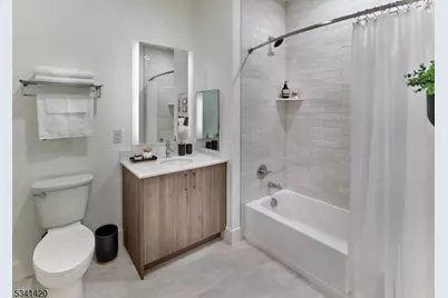 10 Green St #507, Woodbridge Township, NJ 07095 - Photo 6