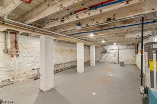 27 5 Winans Ave, Newark, NJ 07108 - Photo 18