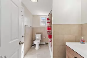 27 5 Winans Ave, Newark, NJ 07108 - Photo 16