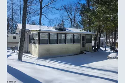 102 Dogwood Vlg, Vernon Twp., NJ 07461 - Photo 12