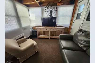 102 Dogwood Vlg, Vernon Twp., NJ 07461 - Photo 10