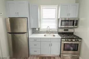 502 Irvine Turner Blvd, Newark, NJ 07108 - Photo 16