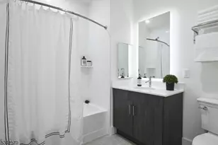 33 Ashland Ave, West Orange Township, NJ 07052 - Photo 6