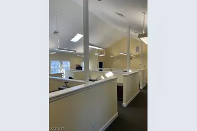 991 Hamburg Tpke, Wayne, NJ 07470 - Photo 4