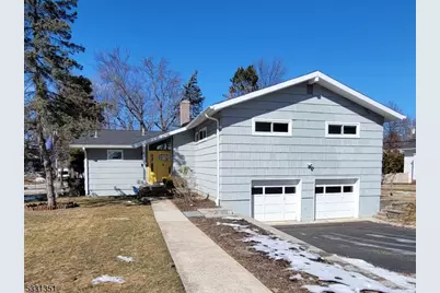 4 Mountain Way, Cedar Grove, NJ 07009 - Photo 1