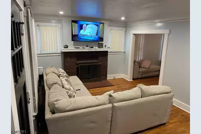 107 Franklin St, Bloomfield, NJ 07003 - Photo 4