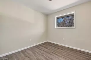 21 Gulick St, Mansfield Township, NJ 07865 - Photo 18