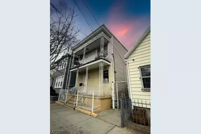139 Clark Pl, Elizabeth, NJ 07206 - Photo 1