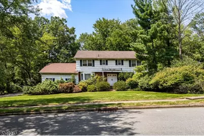 10 Flanders Dr, Montville Township, NJ 07058 - Photo 1