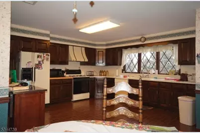 12 Wildwood Ave, West Orange Township, NJ 07052 - Photo 2