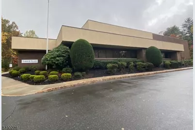 6 Powderhorn Dr, Warren Township, NJ 07059 - Photo 2