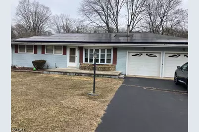 6 Eisenhower Ln, Califon, NJ 07830 - Photo 1