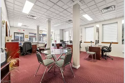 527 Franklin Ave, Nutley, NJ 07110 - Photo 8