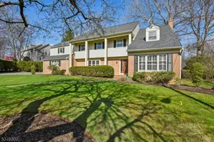 11 Linda Ln, Summit, NJ 07901 - Photo 1