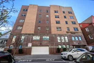 135 38th St, Union City, NJ 07087 - Photo 1