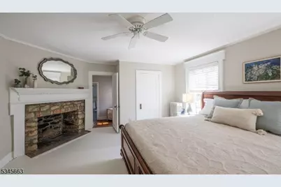 112 Pleasant Grove Rd, Washington Township, NJ 07853 - Photo 26