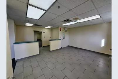 168 Franklin Tpke  Unit 103B, Waldwick, NJ 07463 - Photo 4