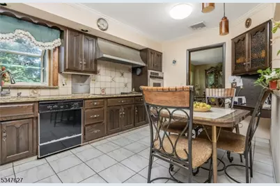 1868 Amwell Road, Franklin Township, NJ 08873 - Photo 8