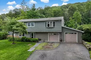 49 Edison Ave, Ogdensburg, NJ 07439 - Photo 1