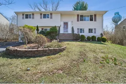 47 Edgemere Rd, Livingston, NJ 07039 - Photo 1