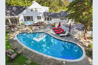 246 White Oak Ridge Rd, Millburn, NJ 07078 - Photo 1