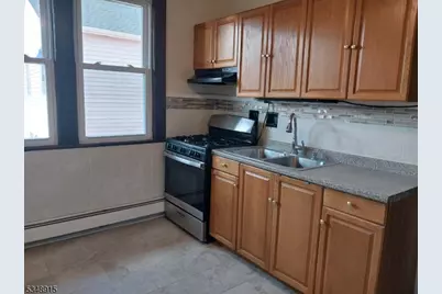 59 Grand Ave #2L, Newark, NJ 07106 - Photo 6