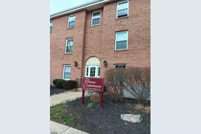 550 Cross St #3B, Harrison, NJ 07029 - Photo 1