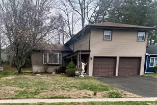 40 Essex Rd, Maplewood, NJ 07040 - Photo 1