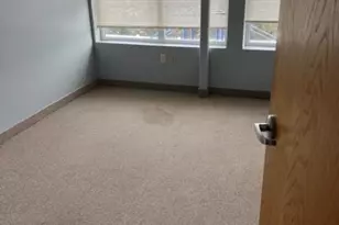 4 Minneakoning Rd, Raritan Township, NJ 08822 - Photo 36