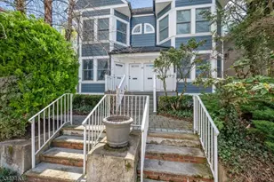 36 Phoenix Ave Unit, Morristown, NJ 07960 - Photo 2