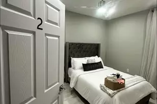 365 Leslie St, Newark, NJ 07112 - Photo 4