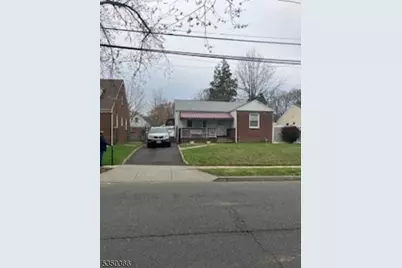 904 Thompson Ave, Roselle, NJ 07203 - Photo 1