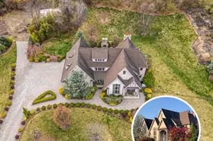 8 Mountain Top Dr, Liberty Township, NJ 07838 - Photo 1