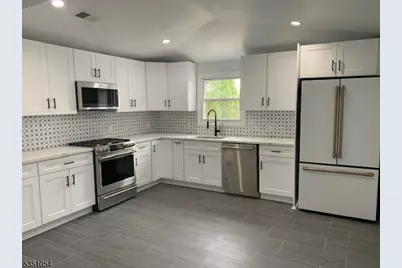 19 Roosevelt Ave, Ridgefield, NJ 07660 - Photo 1