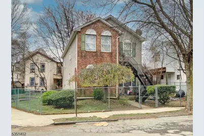 17 Holsman St, Paterson, NJ 07522 - Photo 1